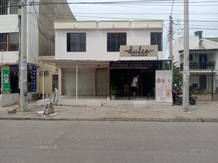 Local Comercial en Av. El Consulado Piso 1 Local 1